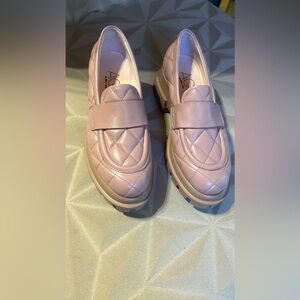 NWT Made in Italy AGL baby Pink Quilted Loafers